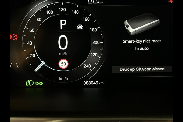 Jaguar I-PACE EV400 First Edition 90 kWh Topstaat! | Panoramadak | Leer | Meridian Geluidsysteem | Camera SOH 90,9 % Aviloo Test!