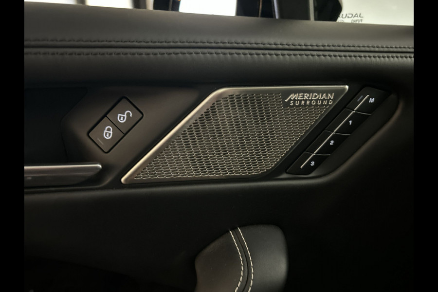 Jaguar I-PACE EV400 First Edition 90 kWh Topstaat! | Panoramadak | Leer | Meridian Geluidsysteem | Camera SOH 90,9 % Aviloo Test!