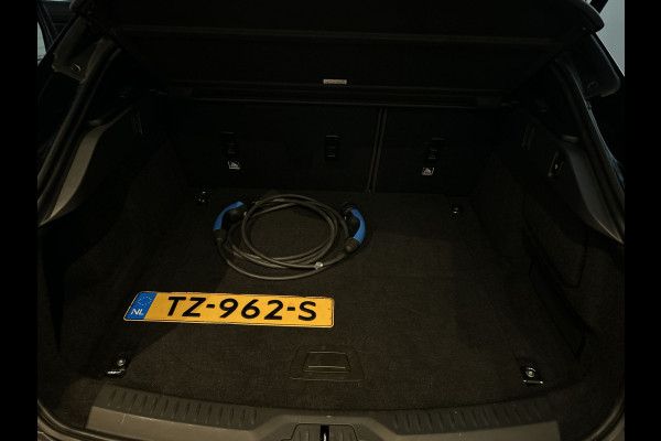 Jaguar I-PACE EV400 First Edition 90 kWh Topstaat! | Panoramadak | Leer | Meridian Geluidsysteem | Camera SOH 90,9 % Aviloo Test!