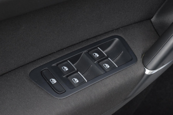 Volkswagen Golf Sportsvan Highline|Dak|Trekh.|ACC|Carplay|Massage