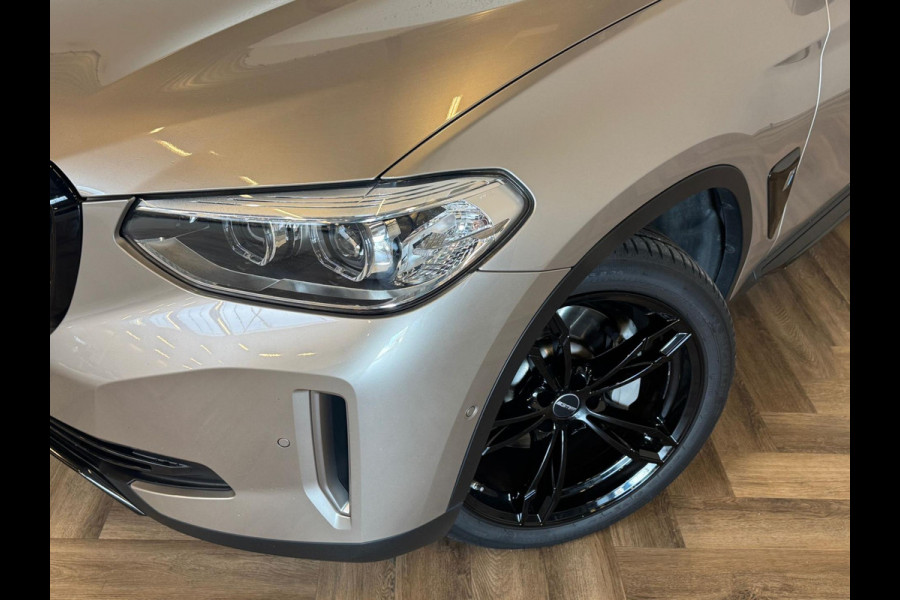 BMW iX3 Executive 80 kWh|PANO|DEALER ONDERHOUDEN|
