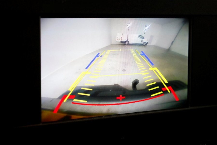 Mercedes-Benz Sprinter 311 CDI 115pk RWD L2H2 7G Automaat Airco/Navi/Camera 09-2021