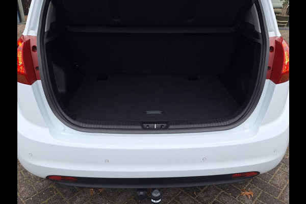 Kia Venga 1.6 CVVT DynamicPLusLine DCT Automaat | Trekhaak | Dealer onderhouden | Navi | Climate | Stoel en Stuurverwarming | occasion