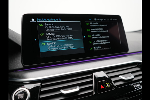 BMW 5 Serie Touring 520e M Sport Plug In Hybrid 204pk Dealer O.H PHEV | Trekhaak af Fabriek | Adaptive Cruise | Alcantara Sportstoelen Verwarmd | Camera | Navi Pro | Sfeerverlichting | Apple Carplay |
