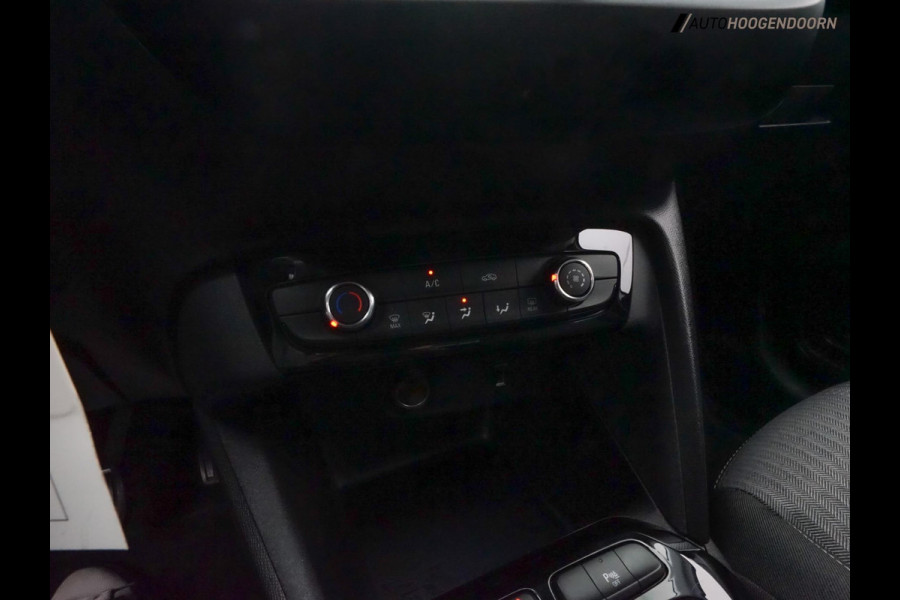 Opel Corsa 1.2 Edition Sport 100pk (APPLE CARPLAY,LED VERLICHTING,PARKEERSENSOREN,CAMERA,LM-VELGEN,NIEUWE APK,TOPCONDITIE)