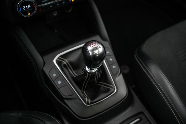 Ford Focus 2.3 EcoBoost ST-X Panoramadak B&O