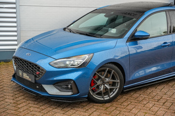 Ford Focus 2.3 EcoBoost ST-X Panoramadak B&O