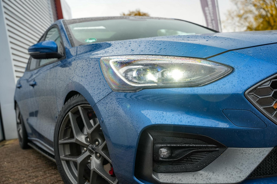 Ford Focus 2.3 EcoBoost ST-X Panoramadak B&O