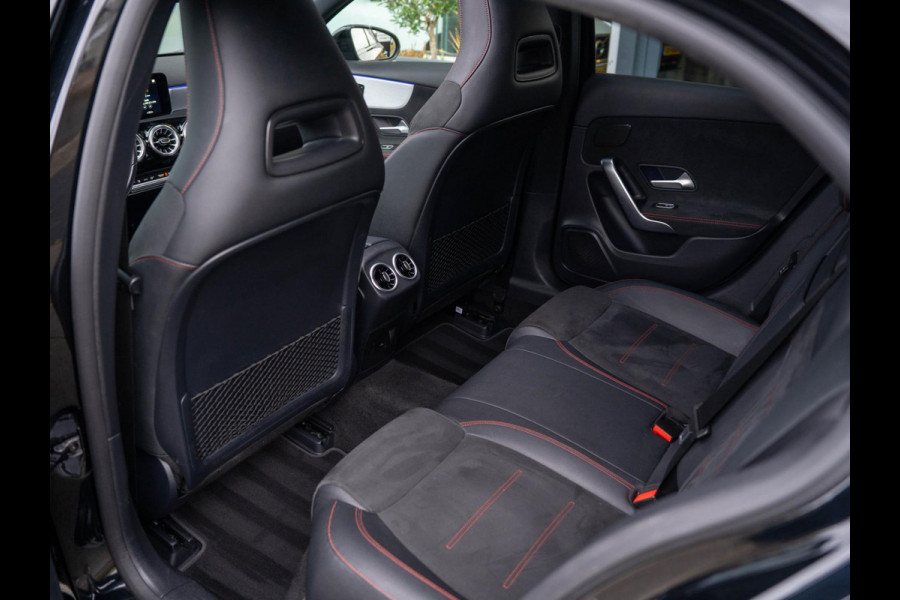Mercedes-Benz A-Klasse 180 Business Solution AMG / Pano / Memory / Ambiance / Adaptive