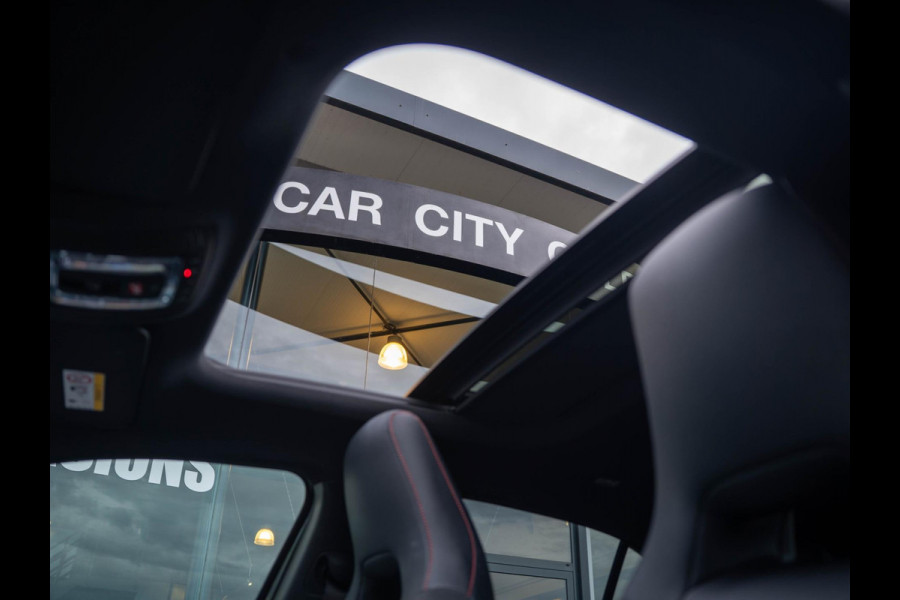 Mercedes-Benz A-Klasse 180 Business Solution AMG / Pano / Memory / Ambiance / Adaptive