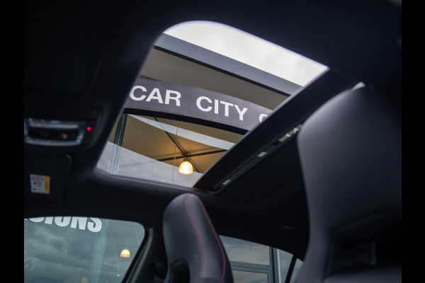 Mercedes-Benz A-Klasse 180 Business Solution AMG / Pano / Memory / Ambiance / Adaptive