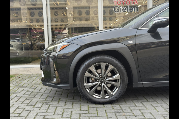 Lexus UX 250h F Sport Line | Trekhaak, Head up display, Parkeersensoren, 18 inch, Elektrische bedienbare stoel, Stoel + Stuurverwarming