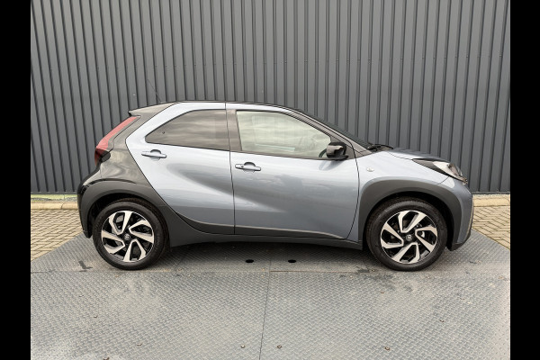 Toyota Aygo X 1.0 VVT-i S-CVT Pulse / Bi tone | 6.000 km | PDC V+A | Clima | Rijklaar!!