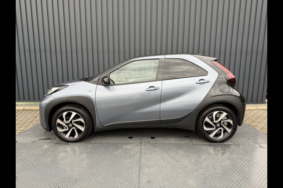 Toyota Aygo X 1.0 VVT-i S-CVT Pulse / Bi tone | 6.000 km | PDC V+A | Clima | Rijklaar!!