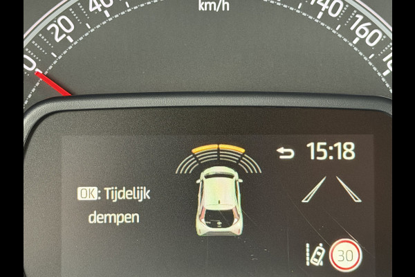 Toyota Aygo X 1.0 VVT-i S-CVT Pulse / Bi tone | 6.000 km | PDC V+A | Clima | Rijklaar!!