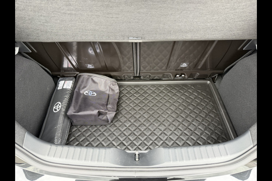 Toyota Aygo X 1.0 VVT-i S-CVT Pulse / Bi tone | 6.000 km | PDC V+A | Clima | Rijklaar!!