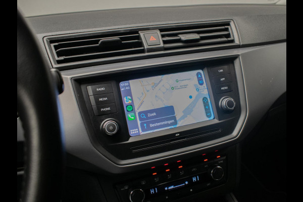 Seat Ibiza 1.0 TSI Style Sport (APPLE CARPLAY,NAVI,LED,CAMERA,PDC,GETINT,SPORTSTOELEN,CLIMATE,NETTESTAAT)