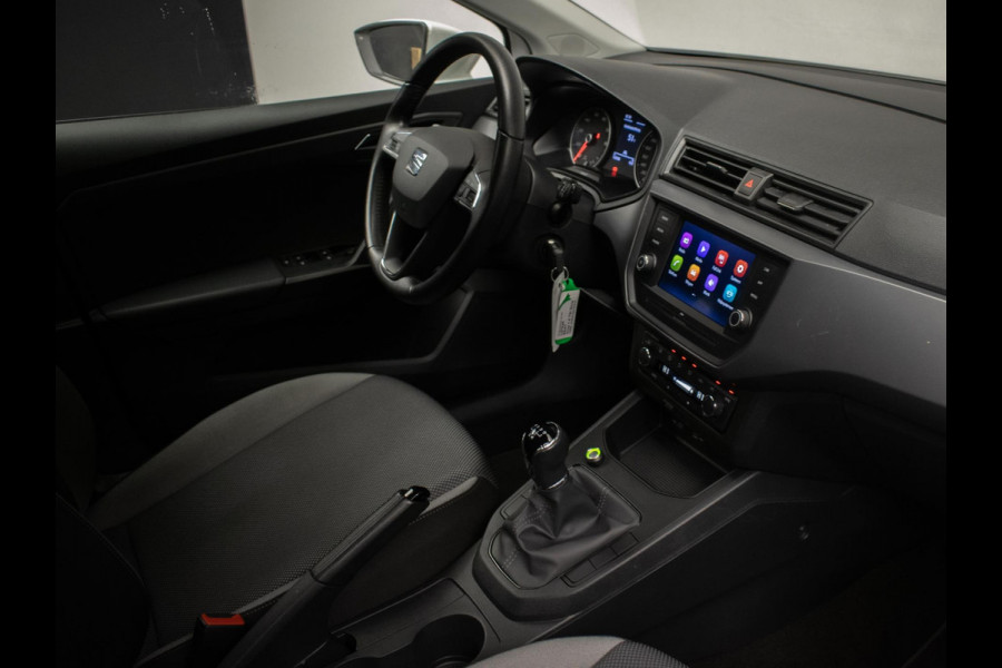 Seat Ibiza 1.0 TSI Style Sport (APPLE CARPLAY,NAVI,LED,CAMERA,PDC,GETINT,SPORTSTOELEN,CLIMATE,NETTESTAAT)