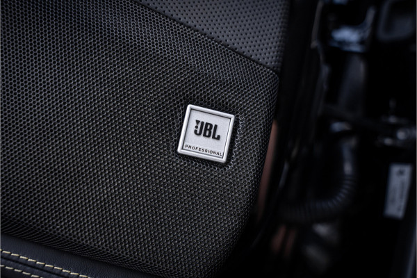 Ferrari 812 6.5 V12 Superfast HELE - Racing seats l Passenger display l JBL