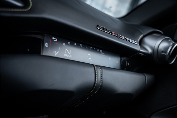 Ferrari 812 6.5 V12 Superfast HELE - Racing seats l Passenger display l JBL