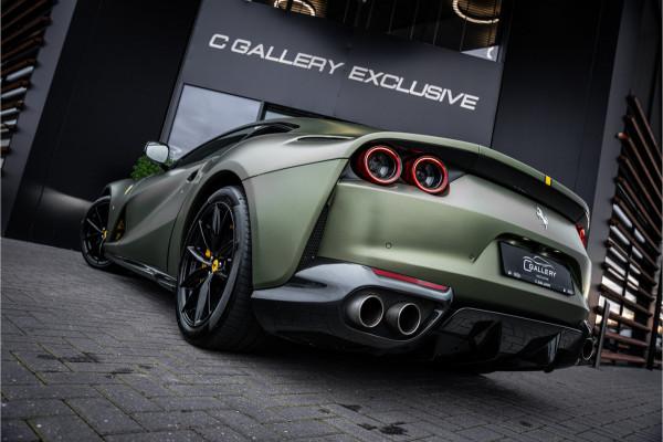 Ferrari 812 6.5 V12 Superfast HELE - Racing seats l Passenger display l JBL