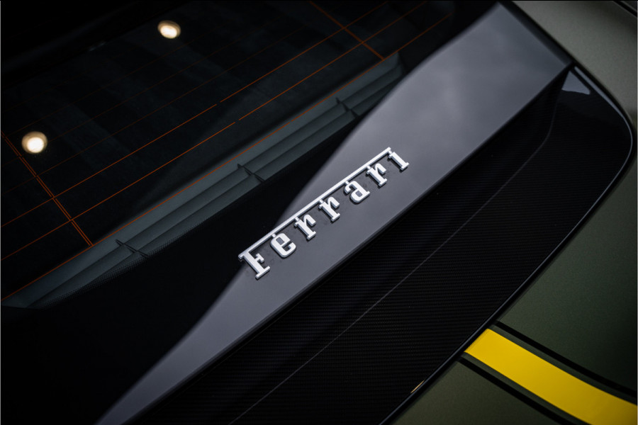 Ferrari 812 6.5 V12 Superfast HELE - Racing seats l Passenger display l JBL