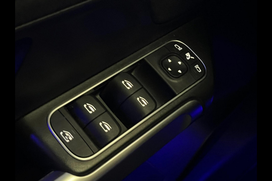 Mercedes-Benz GLB-Klasse 200 / AMG / NL-auto / Pano / Burmester / Memory