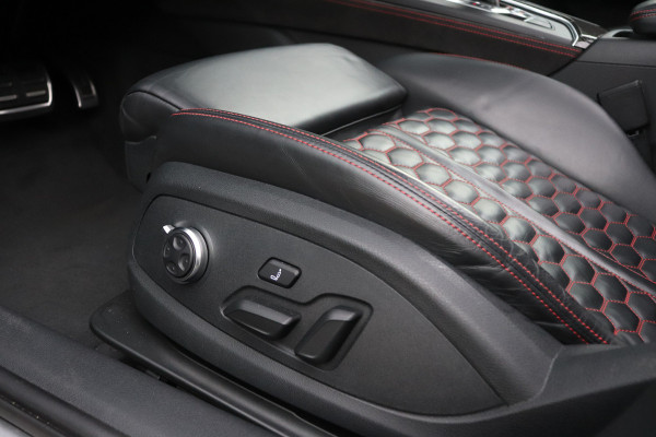 Audi RS4 2.9 TFSI Quattro Matrix Pano Massage Carbon