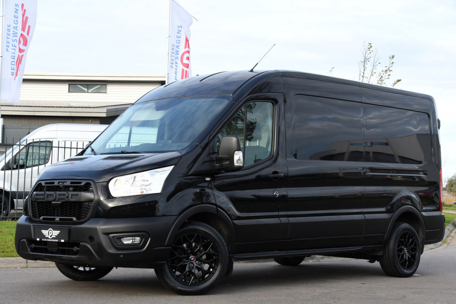 Ford Transit 350 2.0 TDCI L3H2 Black Edition Cruise, Camera, Carplay, 130pk, Trekhaak, Multimedia, NAVI Uniek!