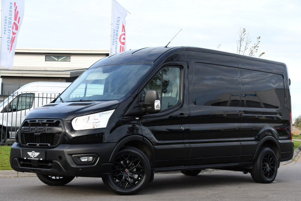 Ford Transit 350 2.0 TDCI L3H2 Black Edition Cruise, Camera, Carplay, 130pk, Trekhaak, Multimedia, NAVI Uniek!
