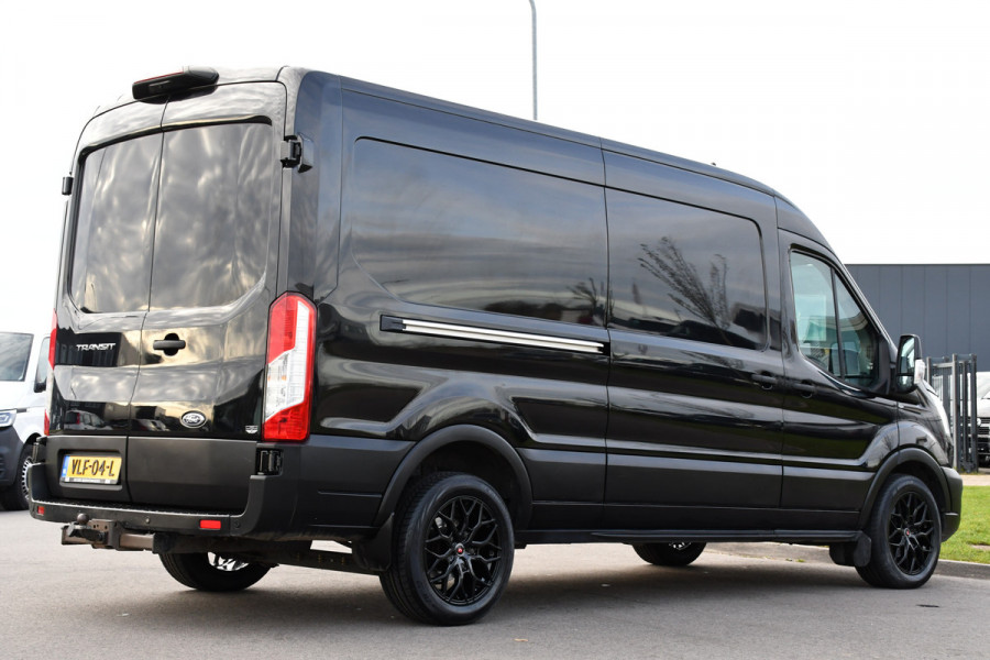 Ford Transit 350 2.0 TDCI L3H2 Black Edition Cruise, Camera, Carplay, 130pk, Trekhaak, Multimedia, NAVI Uniek!