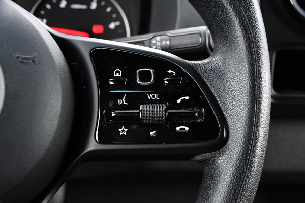 Mercedes-Benz Sprinter 211 2.2 CDI L1H1 PB Edition Camera, Cruise, Carplay, Stoelverwarming, Trekhaak, Automaat, Mbux, Uniek!