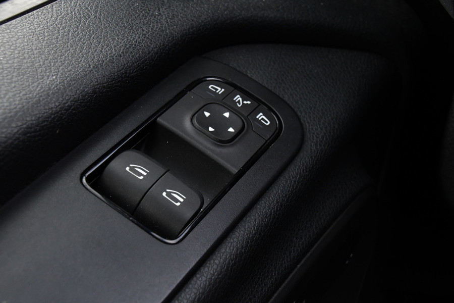Mercedes-Benz Sprinter 211 2.2 CDI L1H1 PB Edition Camera, Cruise, Carplay, Stoelverwarming, Trekhaak, Automaat, Mbux, Uniek!