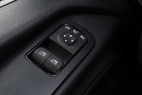 Mercedes-Benz Sprinter 211 2.2 CDI L1H1 PB Edition Camera, Cruise, Carplay, Stoelverwarming, Trekhaak, Automaat, Mbux, Uniek!
