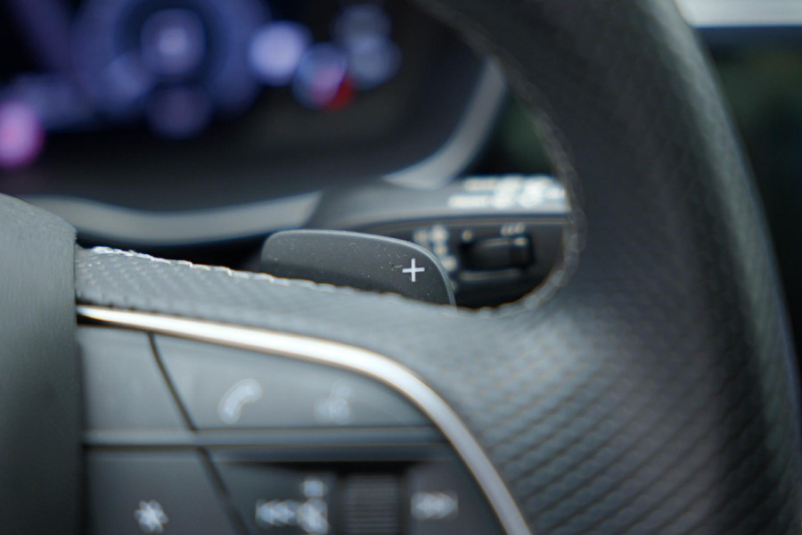 Audi Q3 Sportback 45 TFSI e Business Edition |Pano|Dodehoek|ACC|Elek. Stoelen|Ambient|