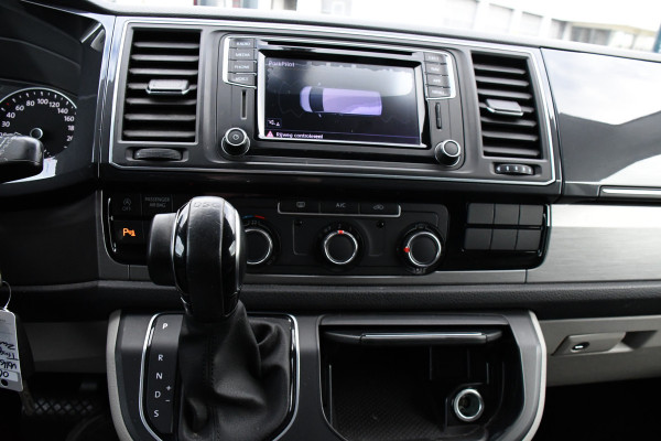 Volkswagen Transporter 2.0 TDI L2H1 Black Edition Highline Adaptieve Cruise, Camera, Carplay, Leder, Trekhaak, Sensoren, 150pk, Automaat, Uniek!