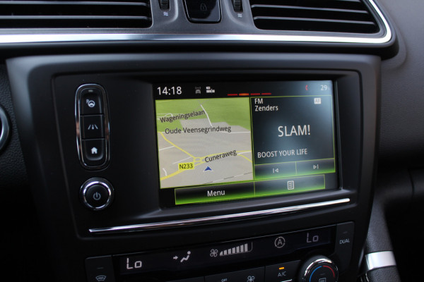 Renault Kadjar 1.2 TCe Intens / Trekhaak / Navigatie / Parkeerhulp V+A / Cruise Control / DAB / Keyless entry / 17'' / Stoelverwarming