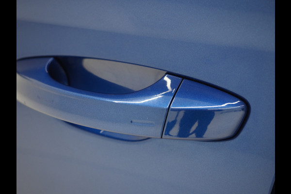 Škoda Superb Combi 1.4 TSI iV Style | Panoramadak | Trekhaak | 360 | Keyless | Adaptive Cruise | Virtual | Carplay