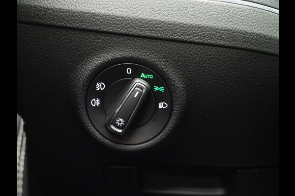 Škoda Superb Combi 1.4 TSI iV Style | Panoramadak | Trekhaak | 360 | Keyless | Adaptive Cruise | Virtual | Carplay