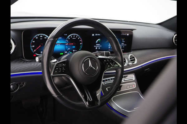 Mercedes-Benz E-Klasse Estate 300 e AMG Line | Panoramadak | Trekhaak | 360 | Adaptive Cruise | Sfeerverlichting | Carplay