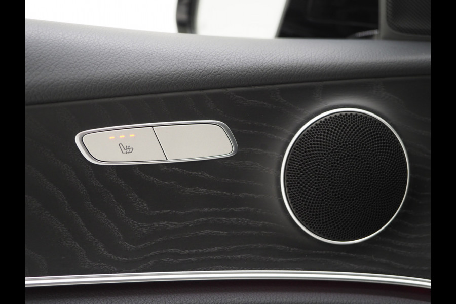 Mercedes-Benz E-Klasse Estate 300 e AMG Line | Panoramadak | Trekhaak | 360 | Adaptive Cruise | Sfeerverlichting | Carplay