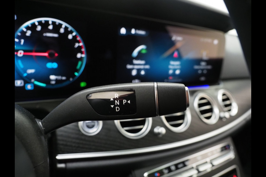 Mercedes-Benz E-Klasse Estate 300 e AMG Line | Panoramadak | Trekhaak | 360 | Adaptive Cruise | Sfeerverlichting | Carplay