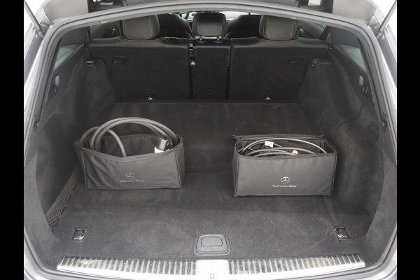 Mercedes-Benz E-Klasse Estate 300 e AMG Line | Panoramadak | Trekhaak | 360 | Adaptive Cruise | Sfeerverlichting | Carplay