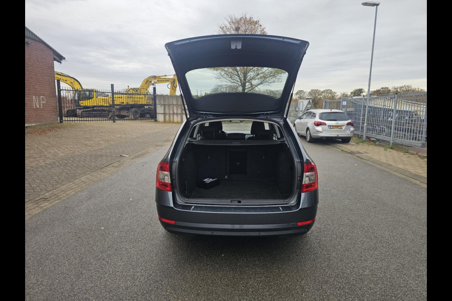 Škoda Octavia Combi 1.0 TSI Greentech Ambition Business Navi, Clima, Cruise