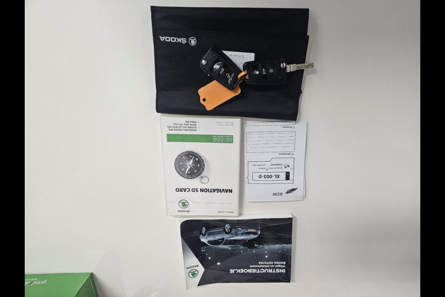 Škoda Octavia Combi 1.0 TSI Greentech Ambition Business Navi, Clima, Cruise