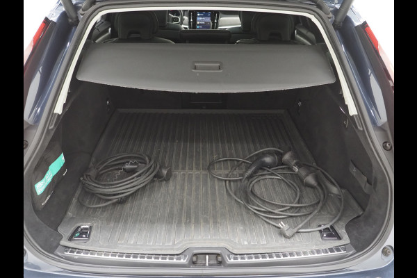 Volvo V90 2.0 T8 AWD Inscription | Panoramadak | Harman/Kardon | Pilot Assist | Head Up | 360 | Keyless