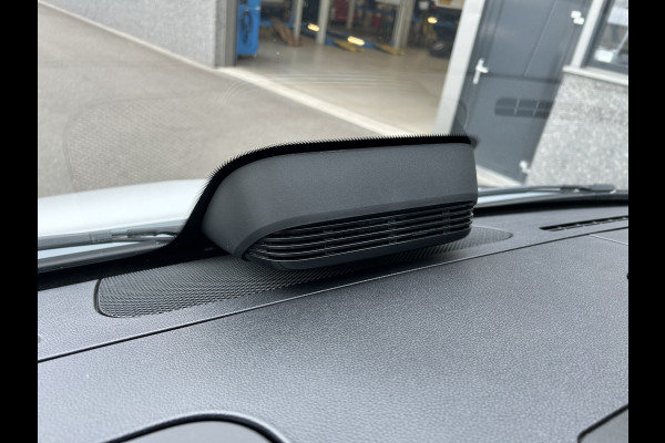 Mercedes-Benz Sprinter 317 CDI L2 H2 Pro LED / MBUX / Navigatie / Camera / Parkeersensoren / Cruise control / Airco / 270 Graden achterdeuren