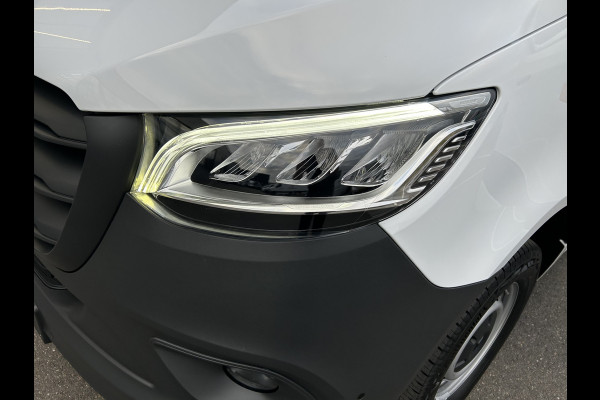 Mercedes-Benz Sprinter 317 CDI L2 H2 Pro LED / MBUX / Navigatie / Camera / Parkeersensoren / Cruise control / Airco / 270 Graden achterdeuren