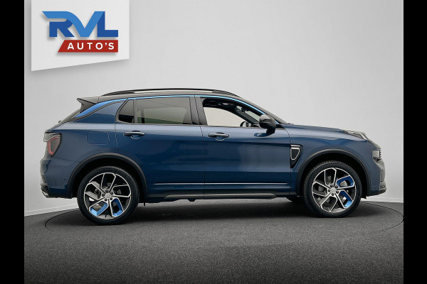 Lynk & Co 01 1.5 261PK Plug-in Hybrid ZWARTE HEMEL 360° Camera Pano/dak Apple/Carplay Adaptive/Cruise