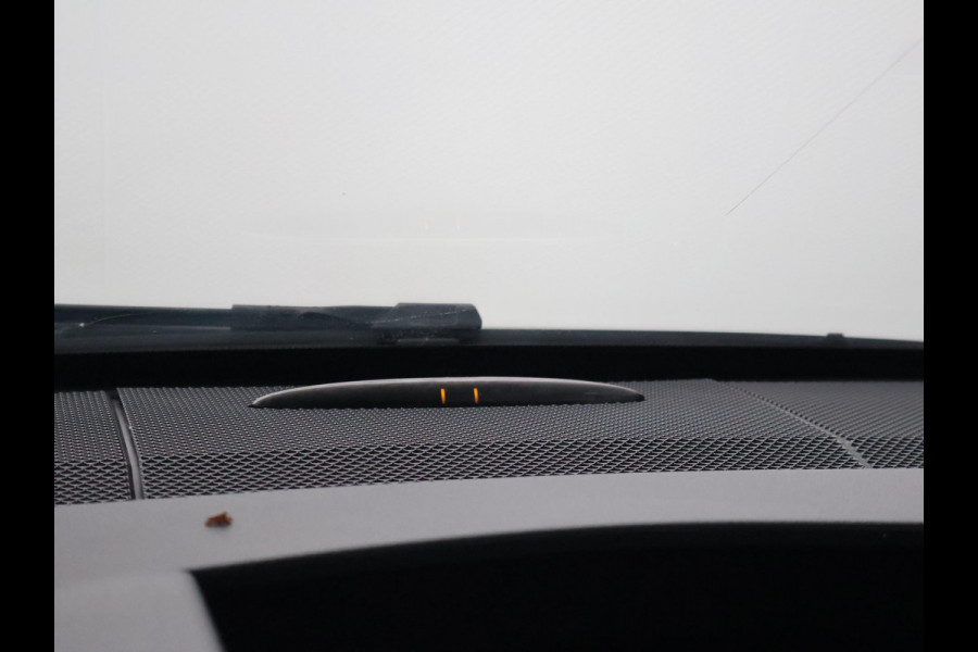 Mercedes-Benz Vito 119 CDI LANG AUT. 190 PK + LEDER | LED | CAMERA | TREKHAAK 2500 KG | 18 INCH | CLIMATE CONTROL